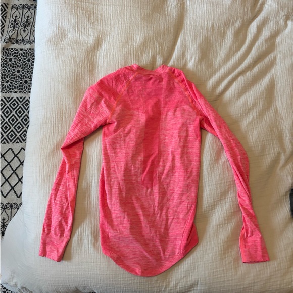 Long Sleeve Athletic base layer - Picture 2 of 2